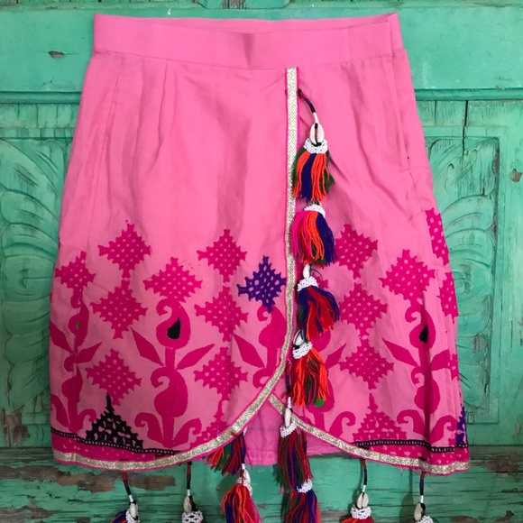 Dresses & Skirts - Pink Indie Tassel Skirt